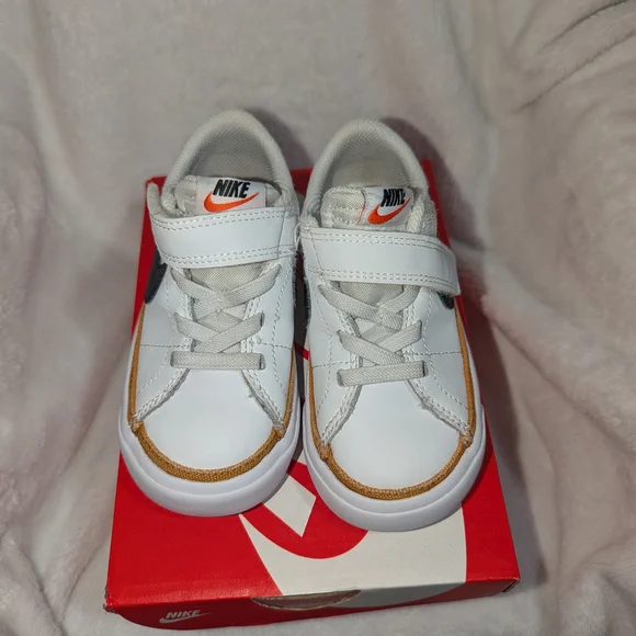 Nike Court Legacy Toddler 8C - Picture 2 of 5